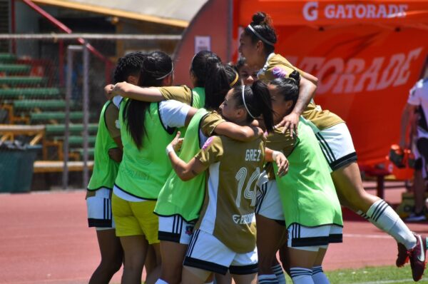 Colo-Colo se queda con la semifinal ida ante Santiago Morning