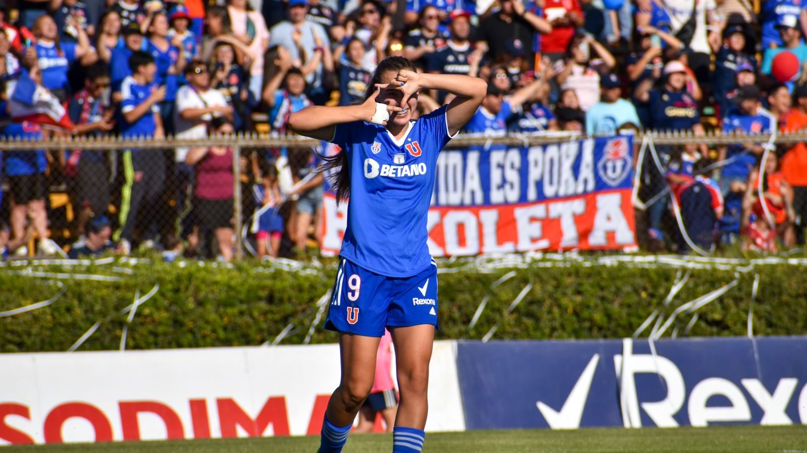 Universidad de Chile vence a Fernández Vial y alcanza su tercera final consecutiva