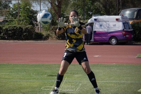 Camila Guzmán e Ignacia Bustos cambian Fernández Vial por la UC