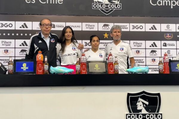 Colo-Colo presenta los fichajes de Ryann Torrero y Paloma López
