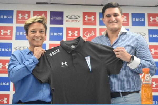 Ángel Hualde es presentado oficialmente como nuevo DT de la UC