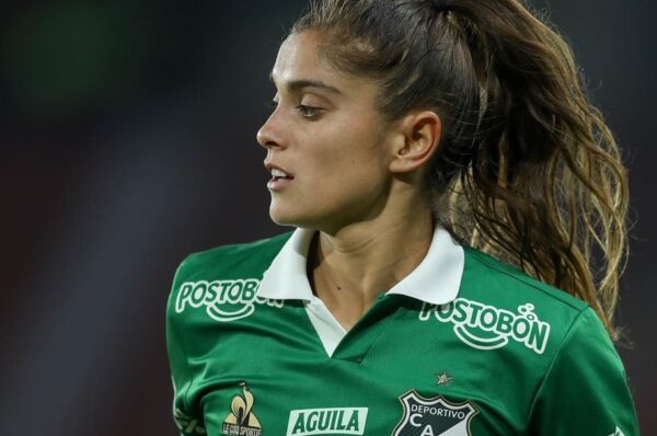 Gisela Pino es escogida como la mejor extranjera en el fútbol colombiano