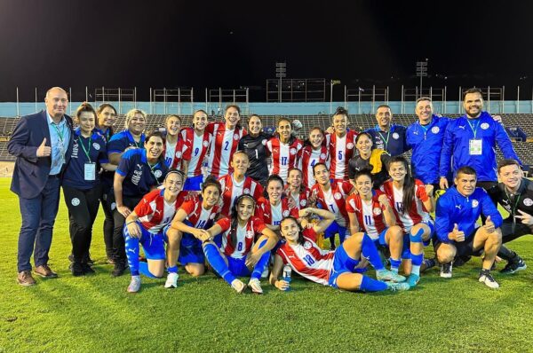 Rebeca Fernández, Yaki Vecca y Dahiana Bogarín jugarán el repechaje con Paraguay