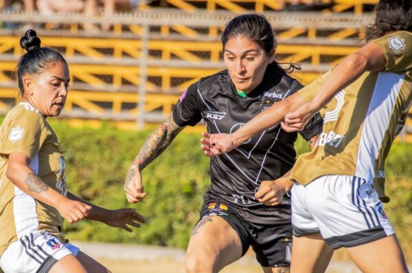 Yenny Acuña se despide de Santiago Morning luego de tres años