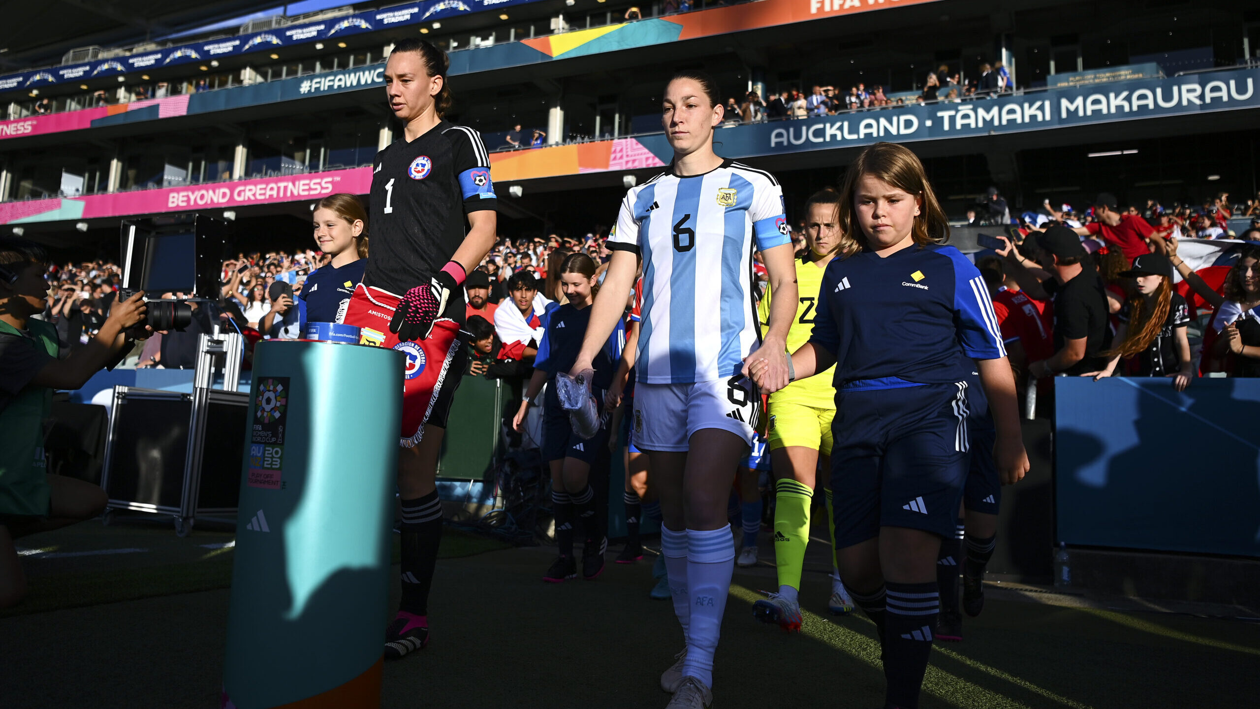 Christiane Endler sobre la derrota de la Roja: “Hay que aprender de los errores”