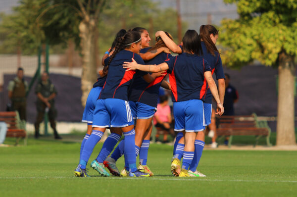 La Roja golea a Panamá en el segundo amistoso antes del repechaje