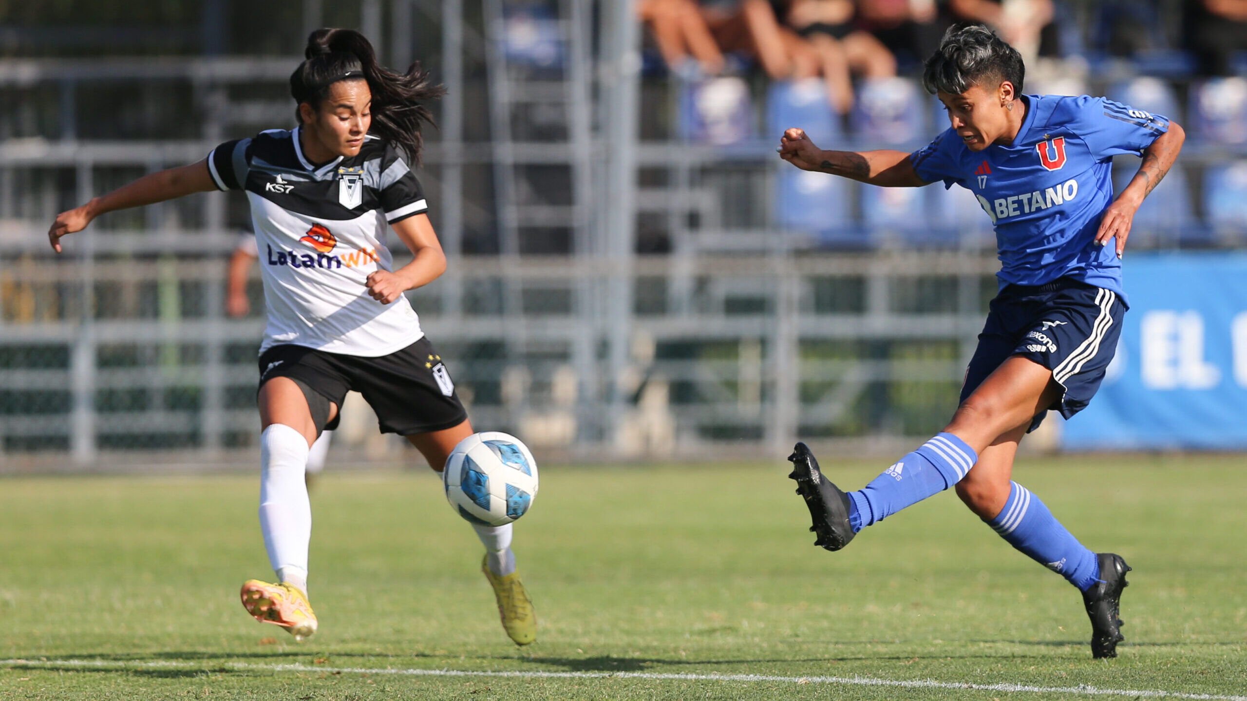 Universidad de Chile derrota a Stgo Morning en amistoso de pretemporada