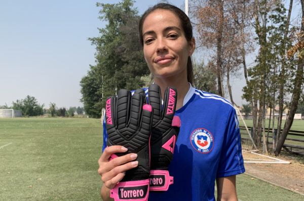 Ryann Torrero anhela ganar el repechaje con la Roja: “Es un sueño increíble jugar un Mundial”