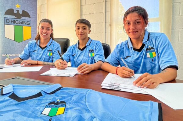 O’Higgins sigue con la profesionalización y suma tres contratos más