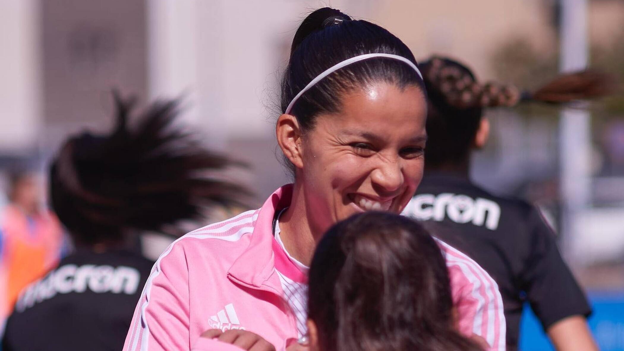 Karen Araya anota gol y el Madrid CFF rescata un agónico empate en España