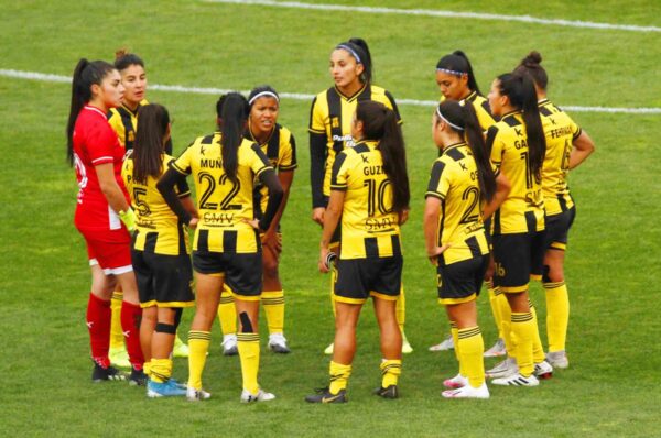 La rama femenina de Fernández Vial está en peligro para este 2023