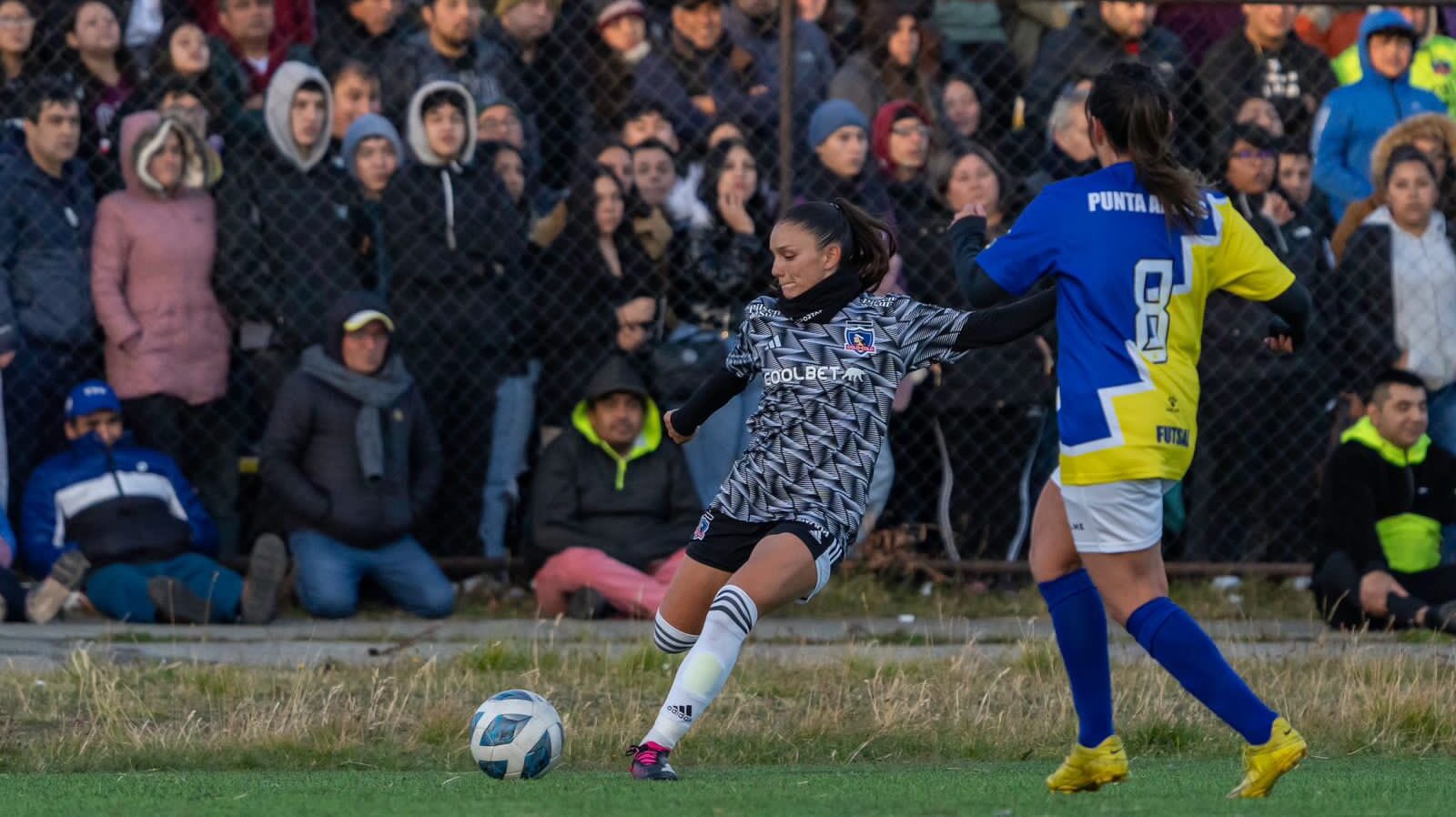 Colo-Colo apabulla a Punta Arenas en especial amistoso