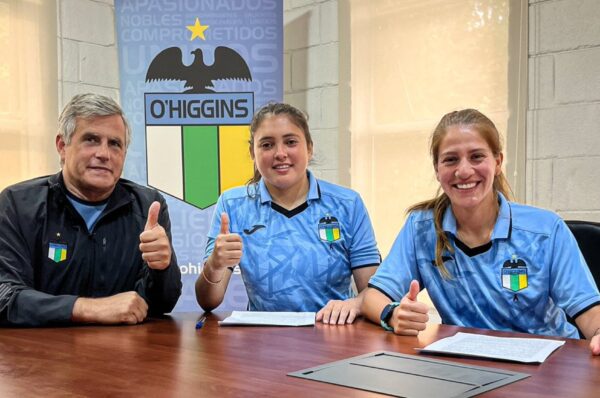 Durby Durán y Camila Vergara firman su primer contrato con O’Higgins