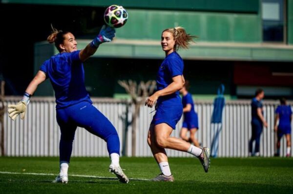 Alexia Putellas recibe el alta médica y está lista para jugar por Barcelona