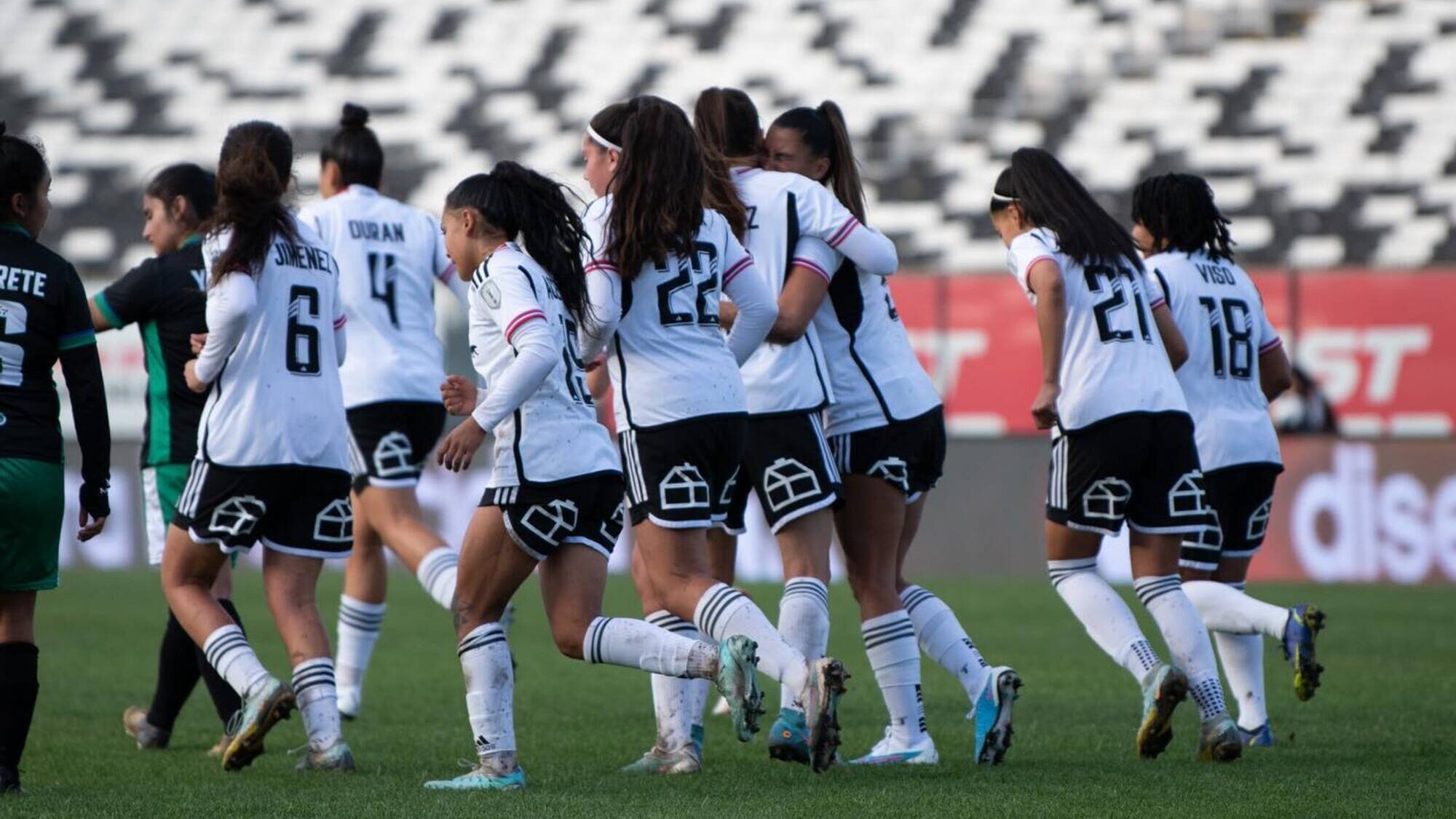 Colo-Colo 14-0 a Puerto Montt