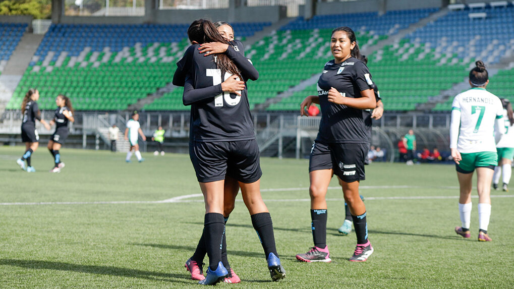 Deportes Iquique rescata un friccionado triunfo ante Puerto Montt