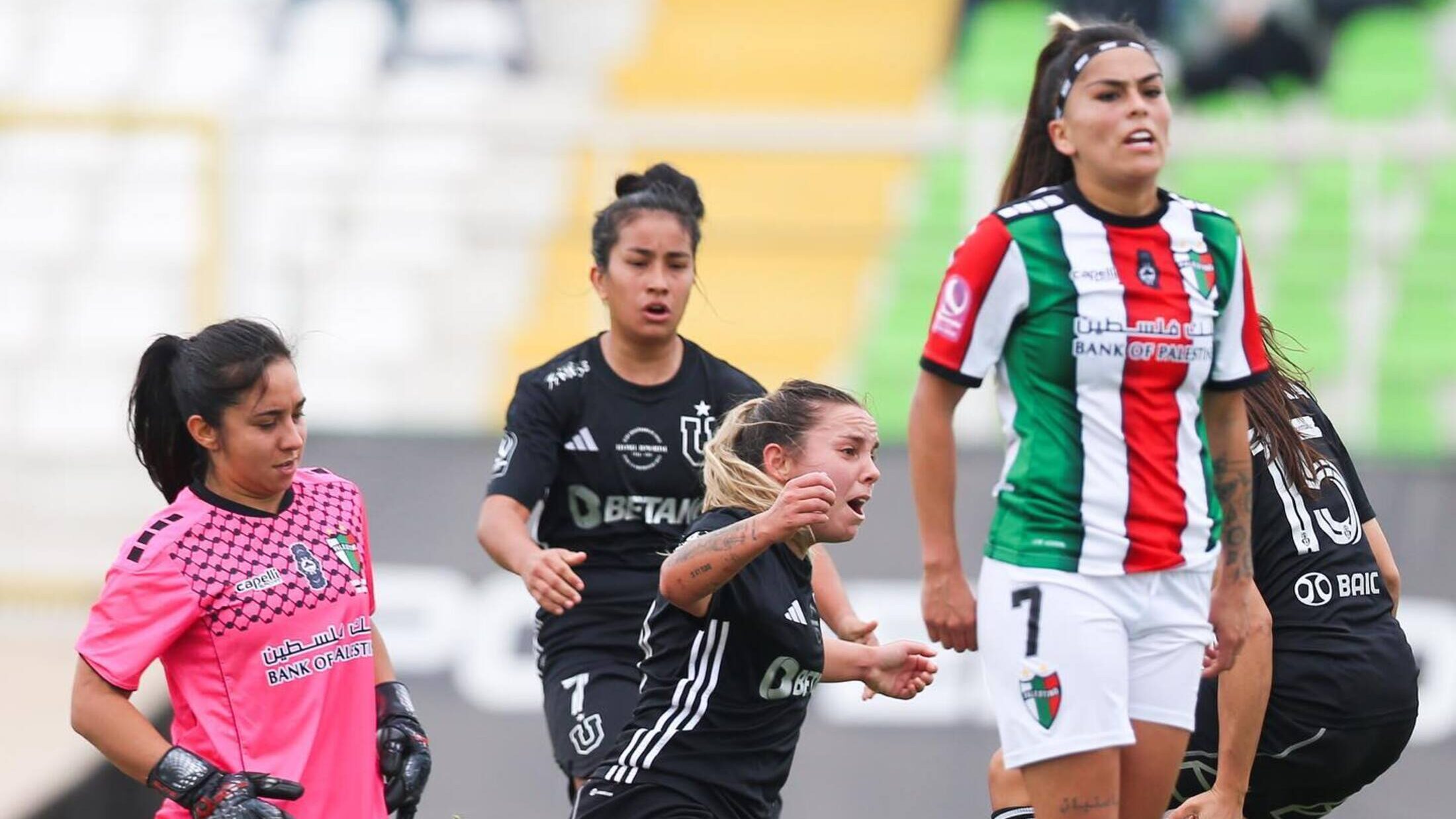 Con doblete de Nicole Fajre Universidad de Chile derrota a Palestino