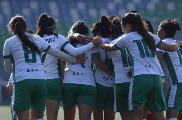 Deportes Puerto Montt vence a Fernández Vial y suma su primera victoria de la temporada