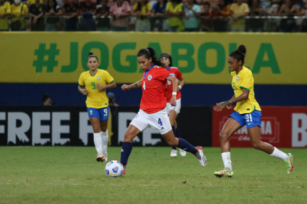 El debut de Luis Mena: La Roja cierra un amistoso ante Brasil