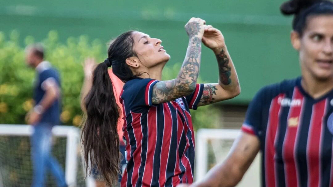 Yenny Acuña vuelve al gol en la derrota de Bahía ante Avaí-Kindermann