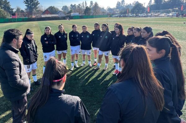Plantel de Deportes Temuco relata la no-llegada de árbitros al partido ante Ñublense