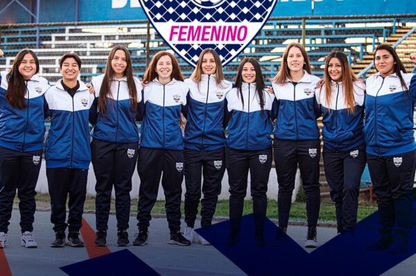 Deportes Recoleta no se queda atrás y firma nueve contratos