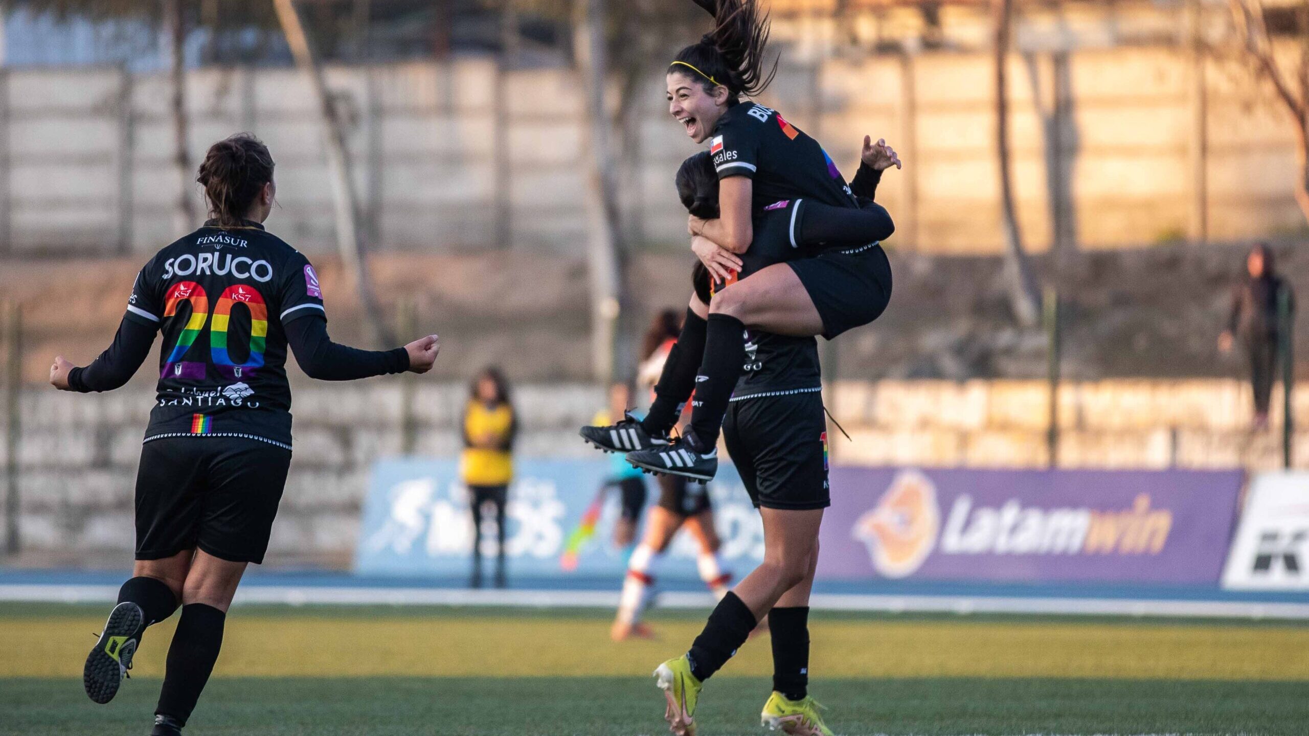 Santiago Morning saca ventaja luego de vencer a Palestino