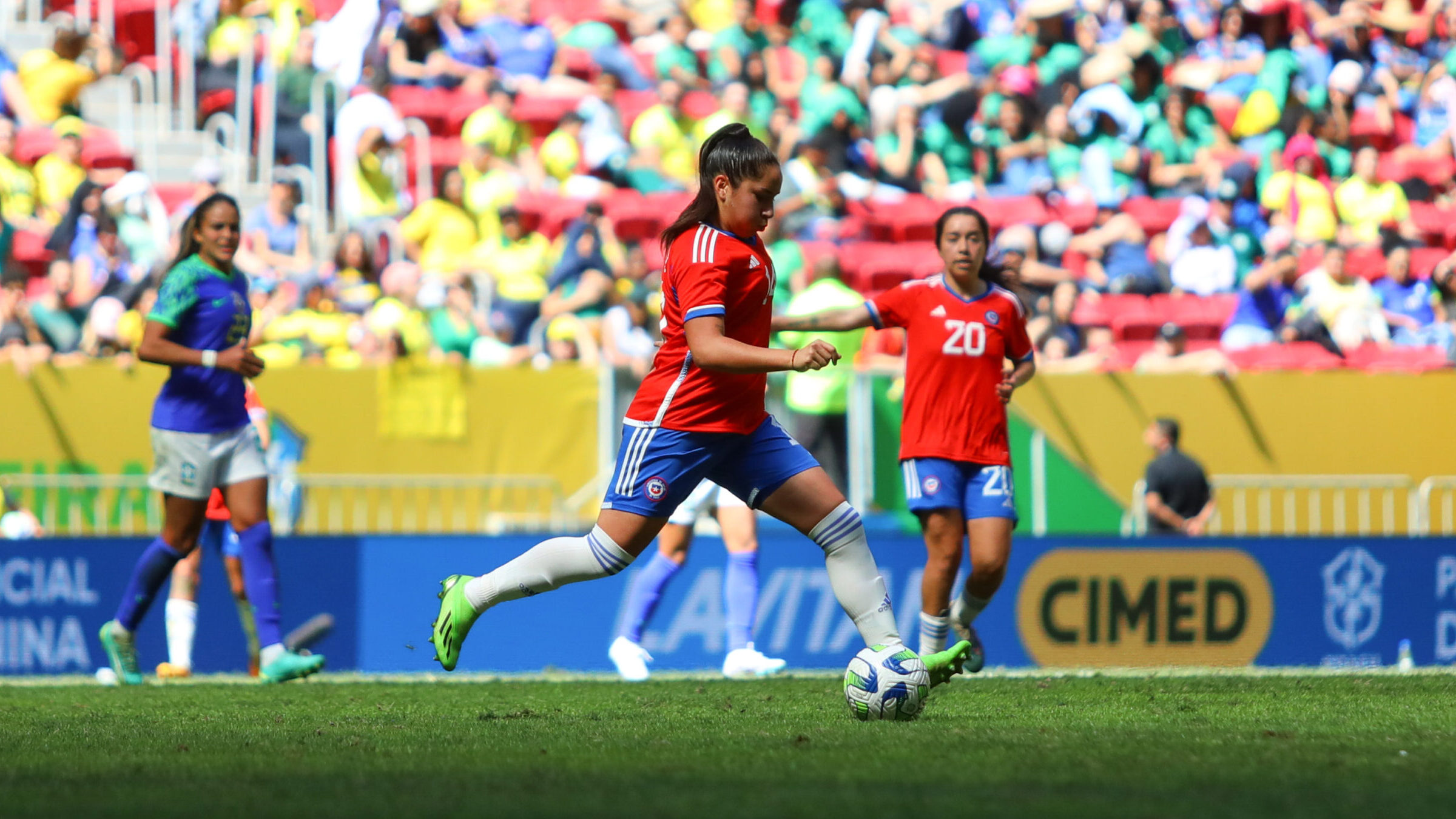 Monserrat Hernández y su estreno en La Roja: “Fue un debut soñado”