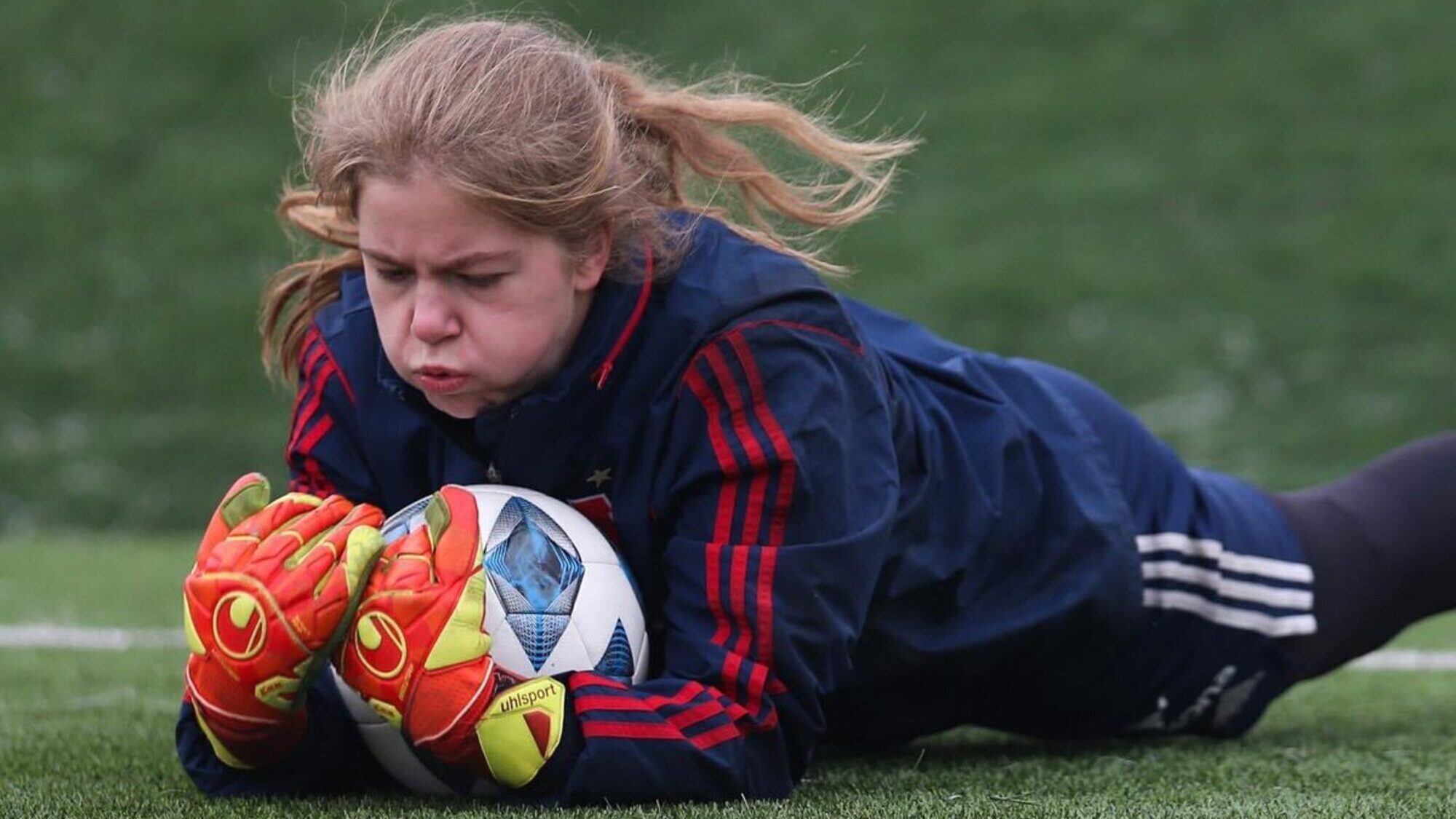 Tindra Biedermann deja Universidad de Chile luego de un semestre