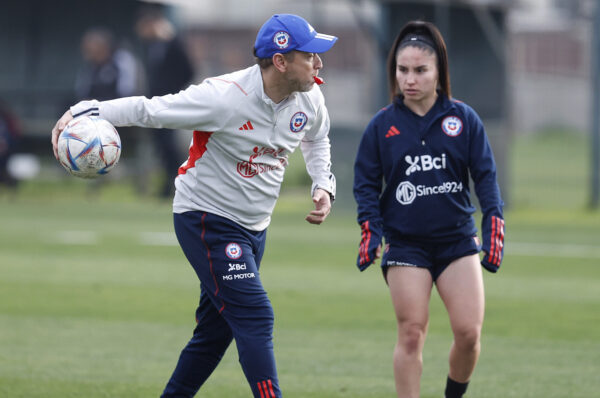 Luis Mena califica a los rivales de La Roja en Santiago 2023: “Son muy duros”