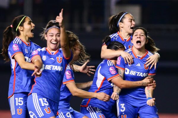 Universidad de Chile vuelve al top 50 del mundo en el ranking IFFHS