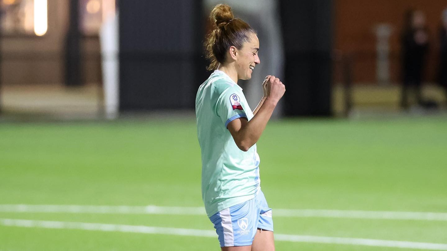 María José Rojas vuelve a las canchas con gol y derrota en Australia