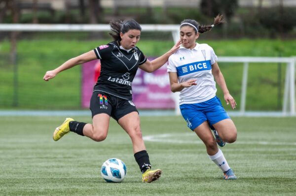 Santiago Morning y Universidad Católica empatan en Pudahuel