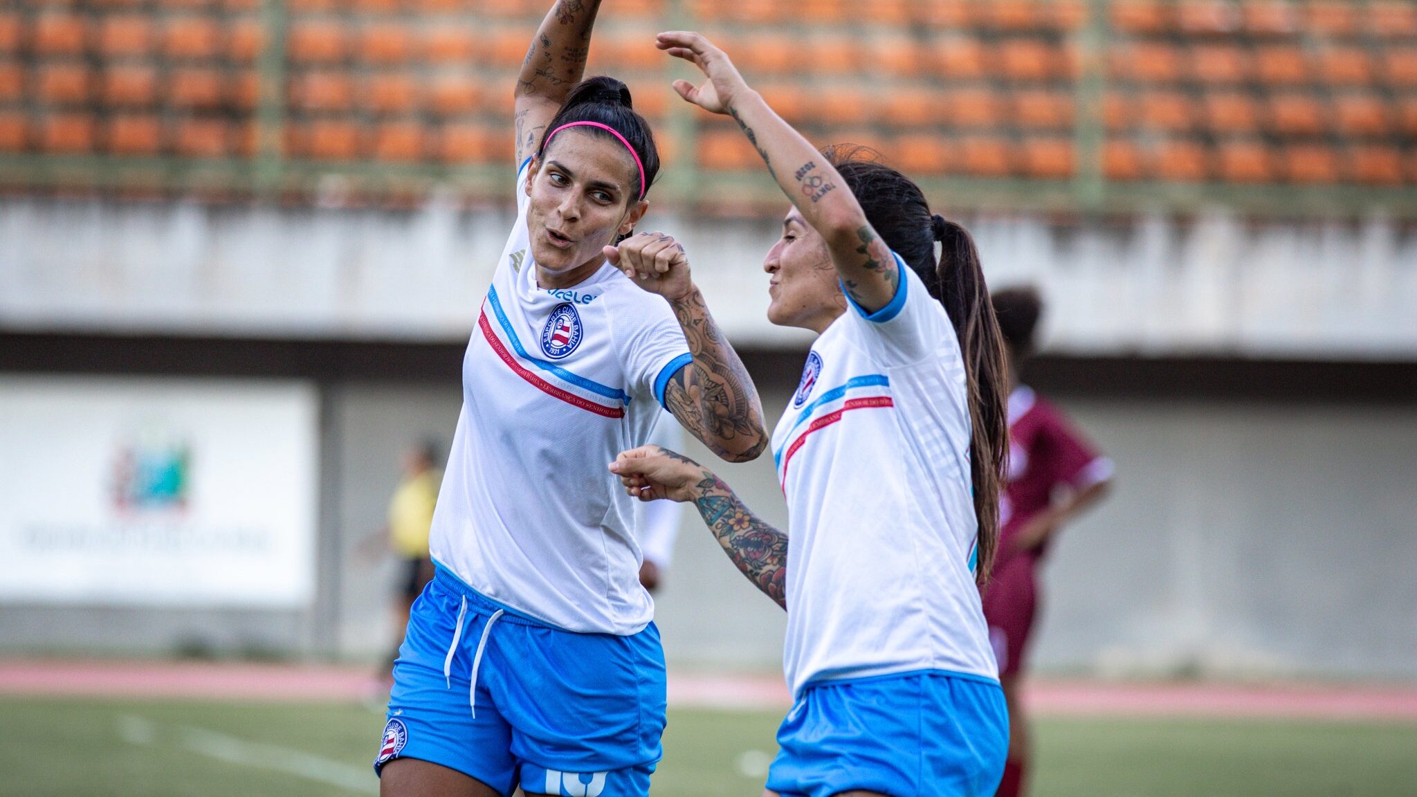 Doblete de Yenny Acuña en goleada de Bahía en el Campeonato Bahiano