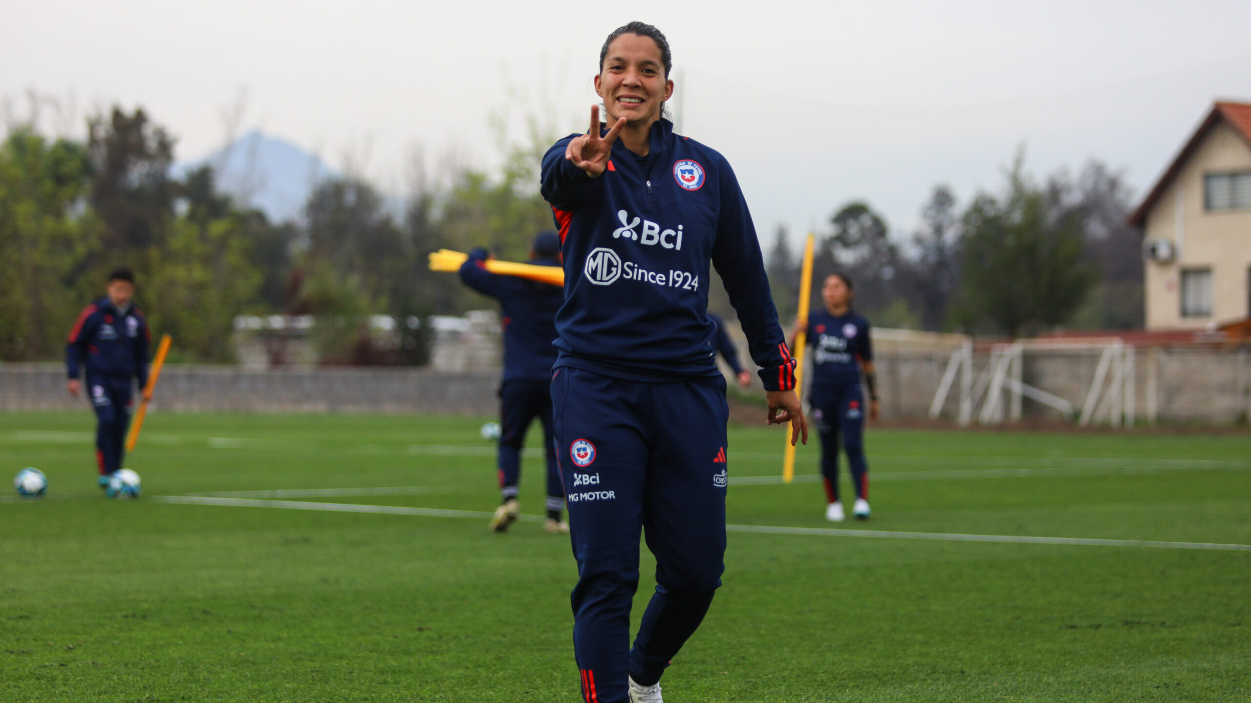 Karen Araya adelanta La Roja vs Nueva Zelanda: “Que sea una linda fiesta”