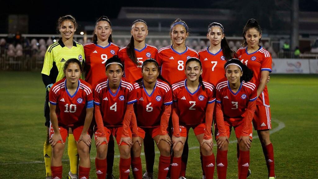 La Roja Sub-17 inicia gira por Perú para disputar dos amistosos