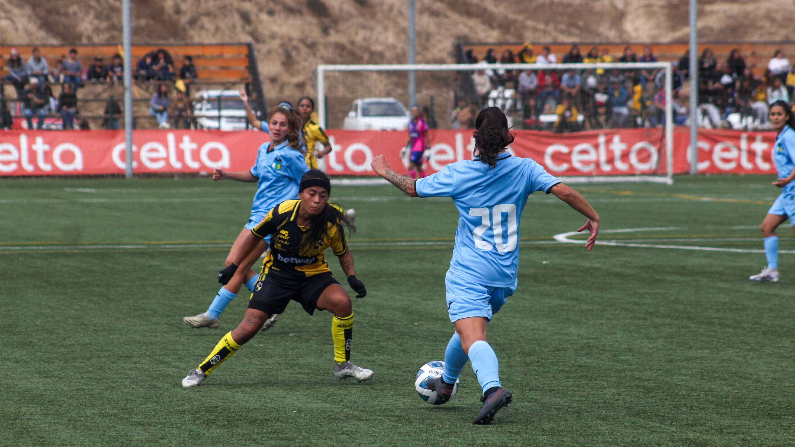 Dirección del Trabajo multa a 25 clubes femeninos por incumplimiento laboral