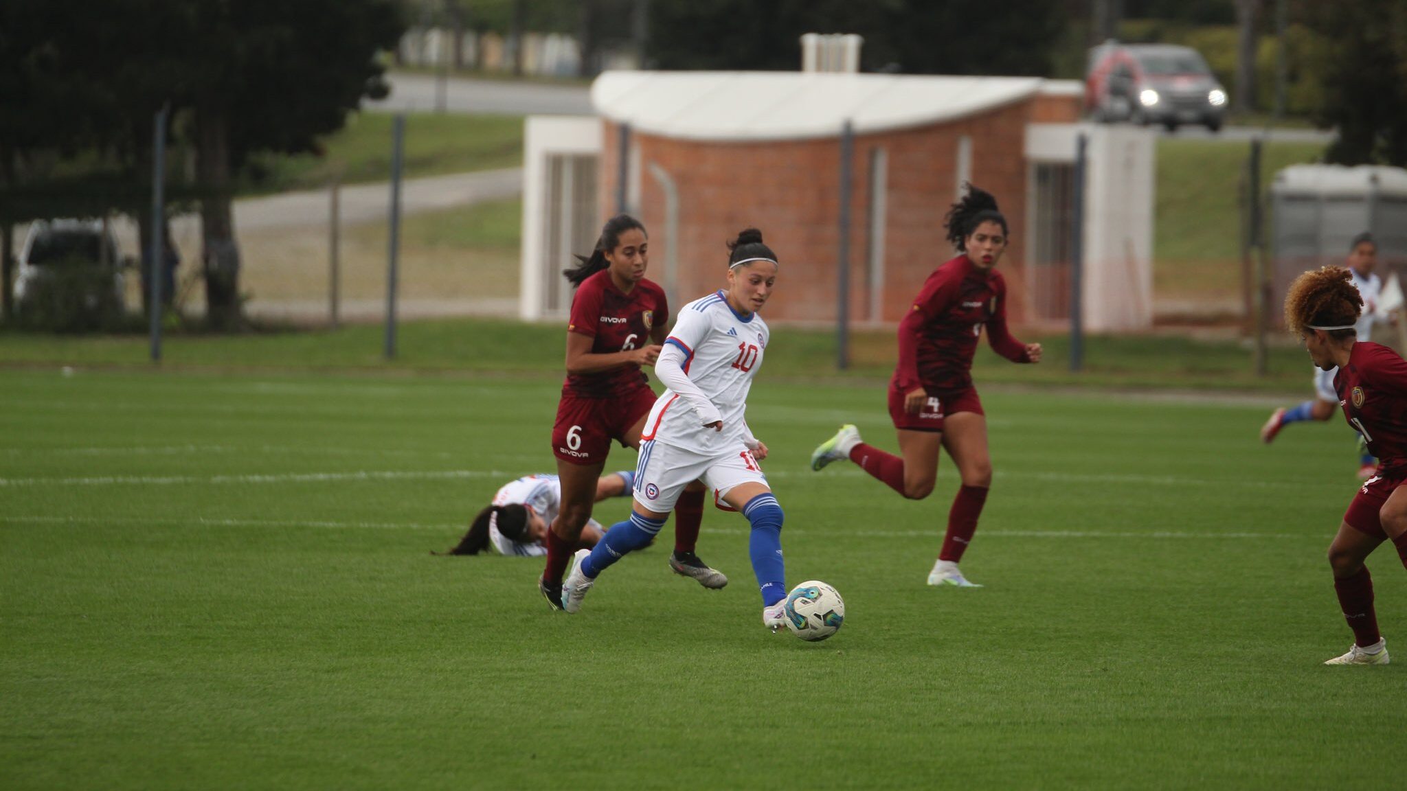 La Roja Sub-19 derrota con comodidad a Venezuela en la Liga Evolución