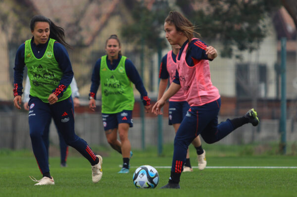 Claudia Herrera sueña con debutar por La Roja ante Nueva Zelanda: “Sería una bonita oportunidad”