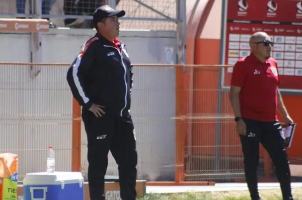 DT de Cobreloa recibe castigo de ¡dos años sin dirigir! por agresión al árbitro