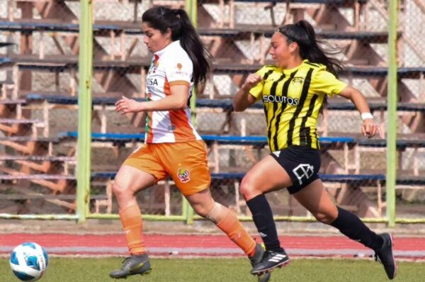 Fernández Vial y Cobresal se jugarán la permanencia en Primera División