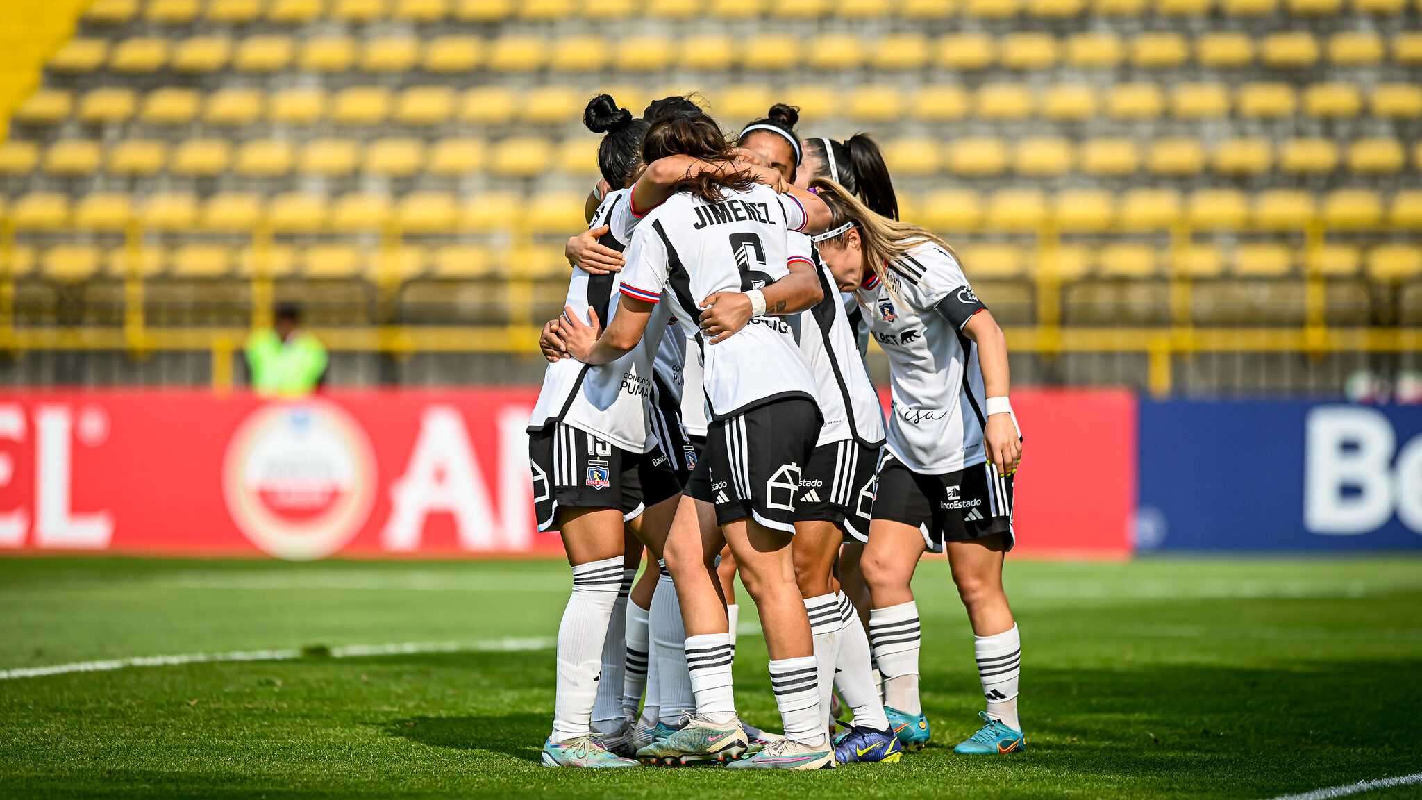 Colo-Colo golea a Libertad Limpeño y se ilusiona en la Copa Libertadores 2023