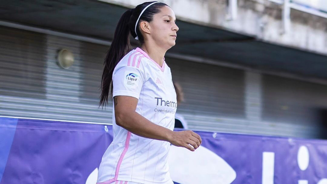 Karen Araya marca un golazo en el triunfo del Madrid CFF sobre Huelva
