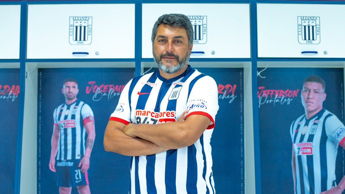 José Letelier es presentado como nuevo DT de Alianza Lima para 2024