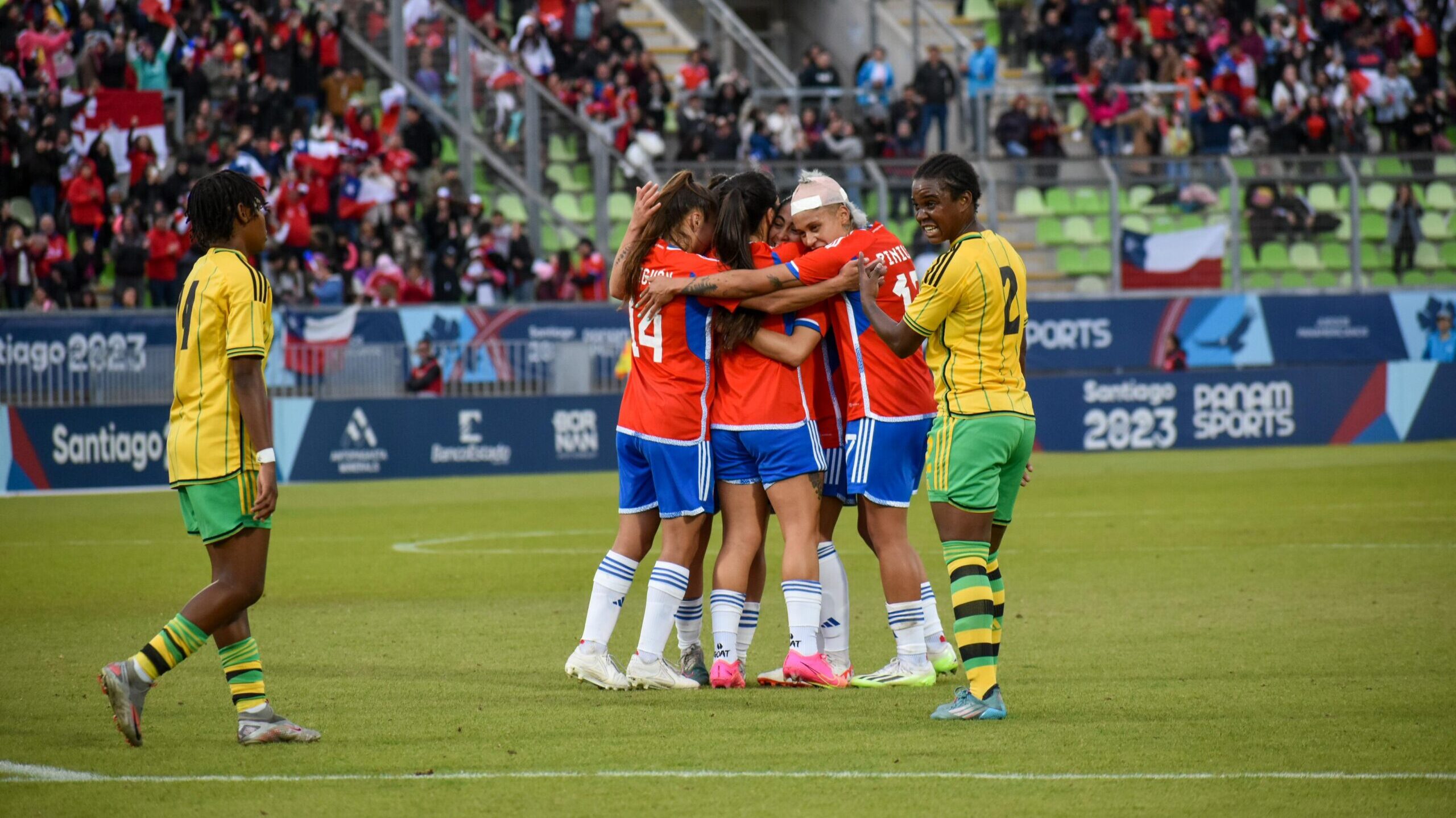 Chile golea a Jamaica y asegura el paso a semifinales de Santiago 2023
