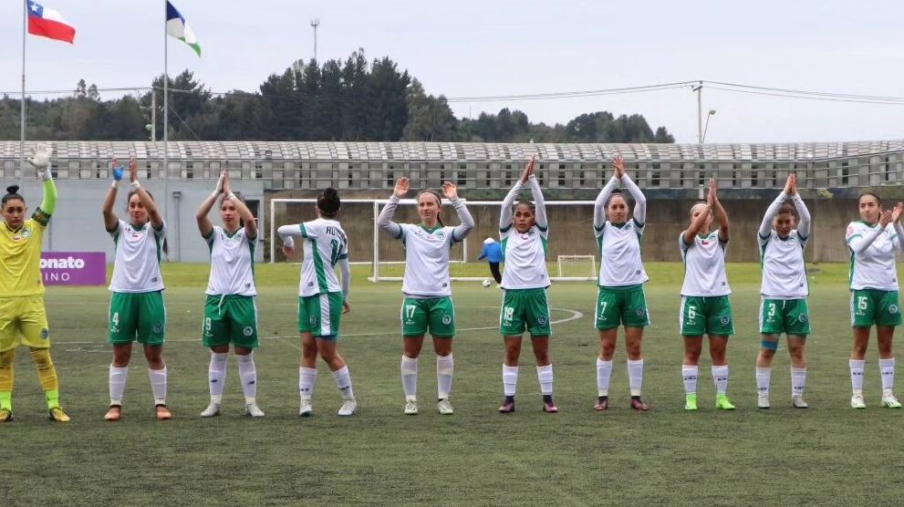 Puerto Montt protesta por el inminente cierre de su rama femenina