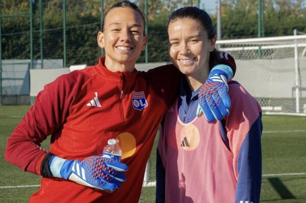 Olympique de Lyon entrega su versión del desacuerdo con La Roja por Christiane Endler