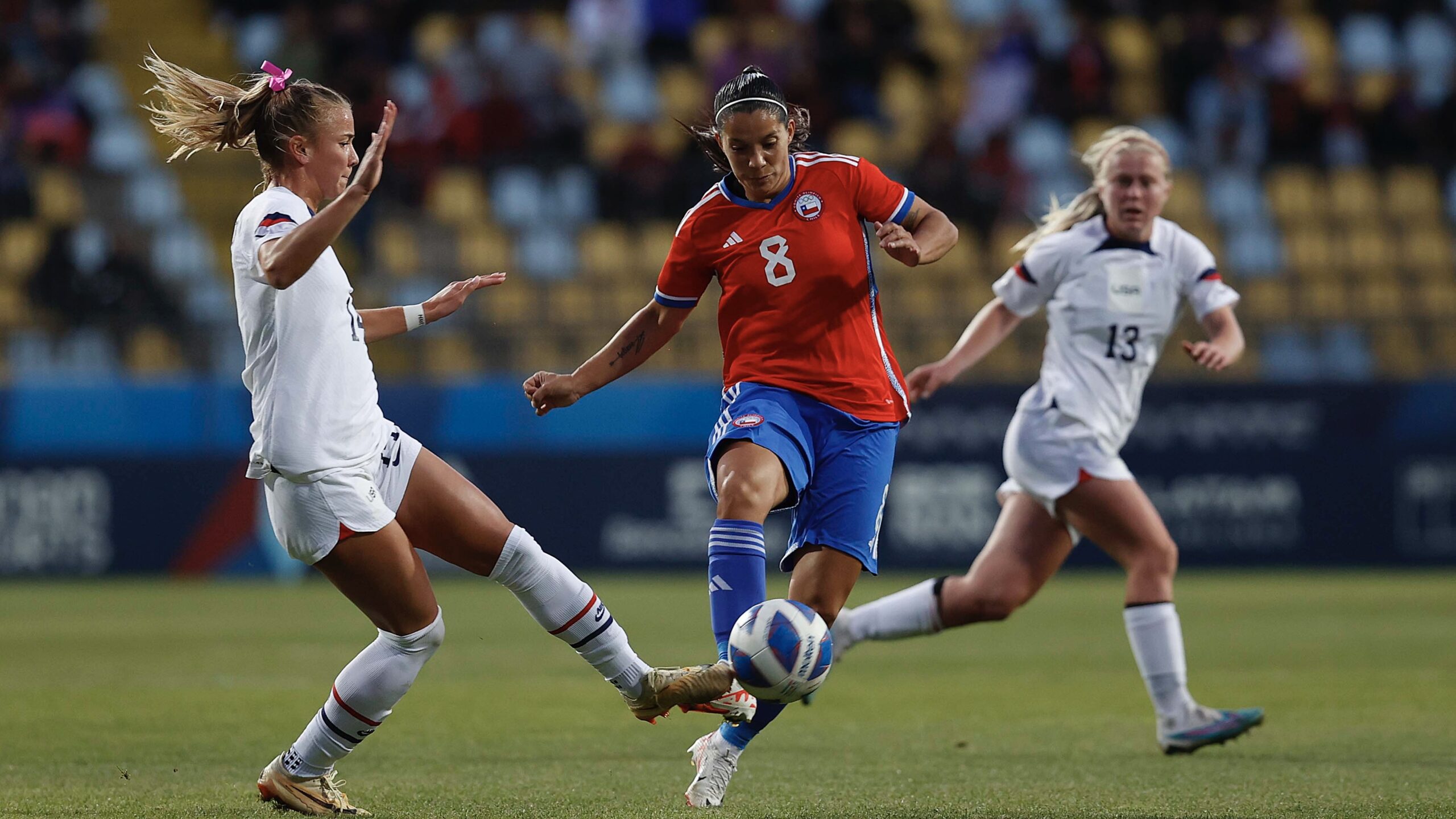 Karen Araya confirma que no jugará la final de Santiago 2023 con La Roja