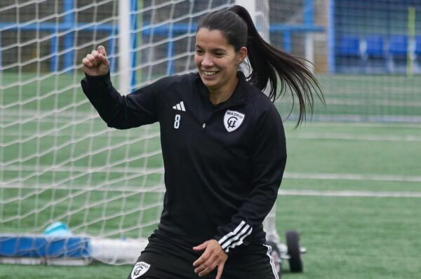 Karen Araya anota gol en la victoria del Madrid CFF sobre Valencia de Antonia Canales