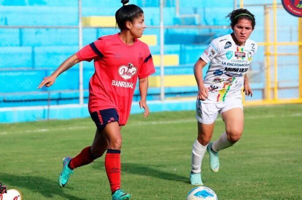 Javiera Roa es finalista en Guatemala y va por el título